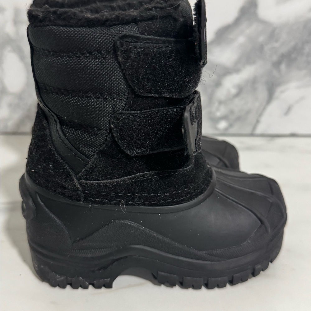 Khombu Black Winter Boots Size Toddler 6
